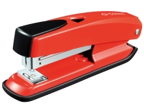 Grapadora Qconnect KF02152 plastico abs roja